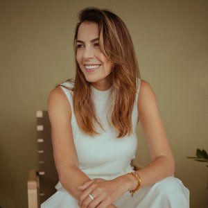 Meet your Posher Gaby Smith